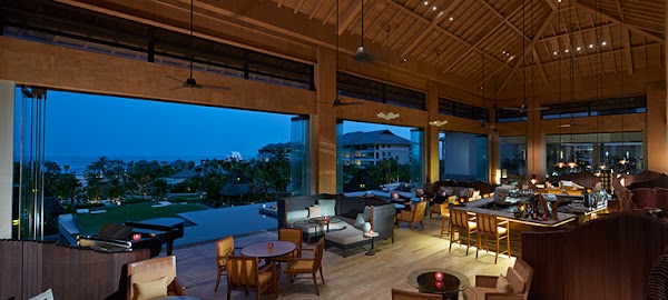 ** Sunset Cocktails at Ritz-Carlton Beachfront