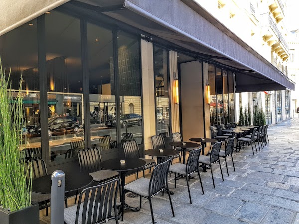 Wine & Dine Experience