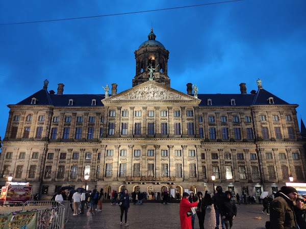 Dam Square & Royal Palace
